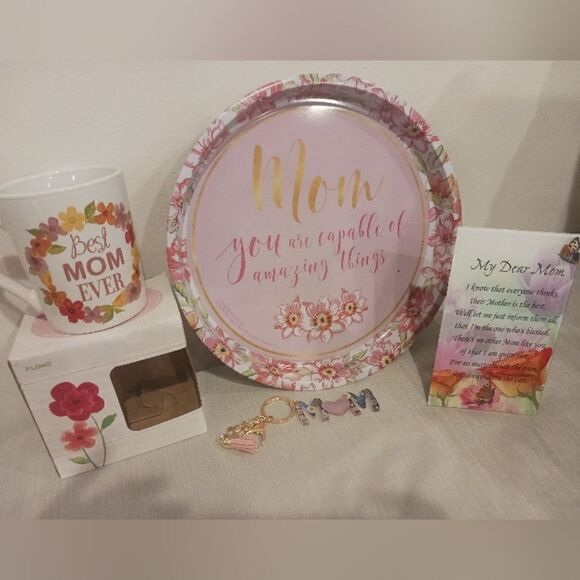 Mom MUG, Plate, Personalized Mom Frame Decor & MOM Keychain Mothers Day … - Picture 1 of 6